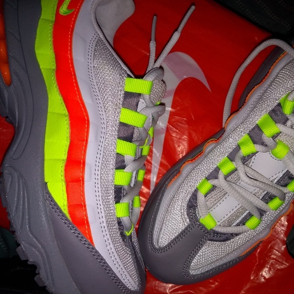 air max 95 size 3